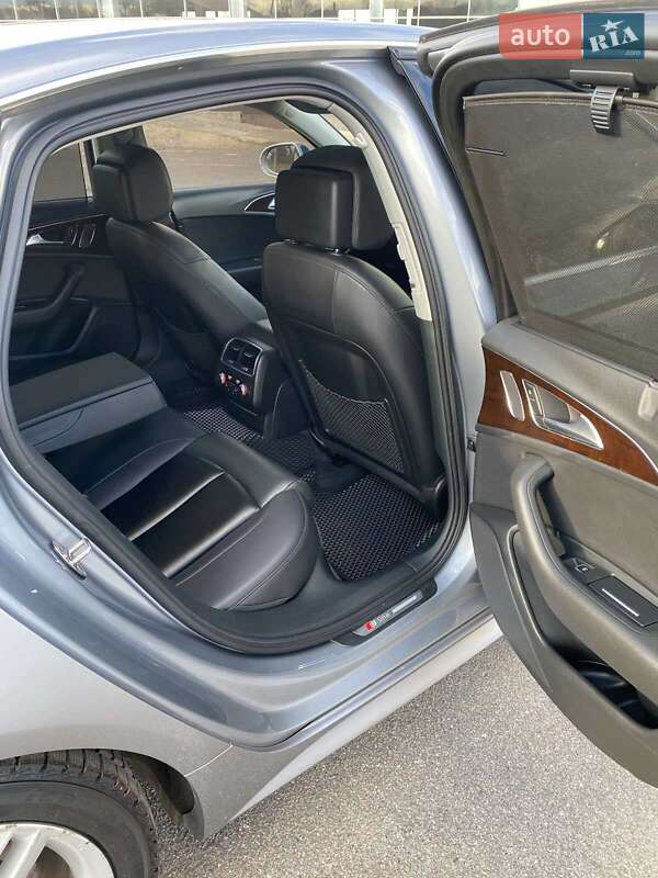 Седан Audi A6 2015 в Кривом Роге