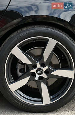 Седан Audi A6 2020 в 