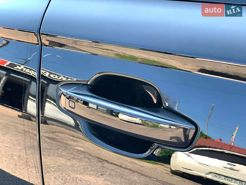 Седан Audi A6 2015 в Виннице