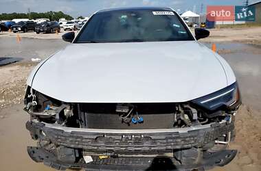 Седан Audi A6 2020 в 