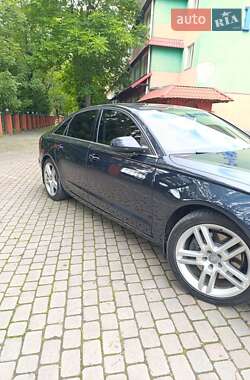 Седан Audi A6 2014 в 