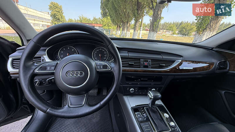 Седан Audi A6 2011 в Киеве