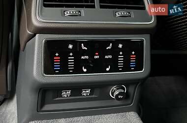 Седан Audi A6 2019 в 