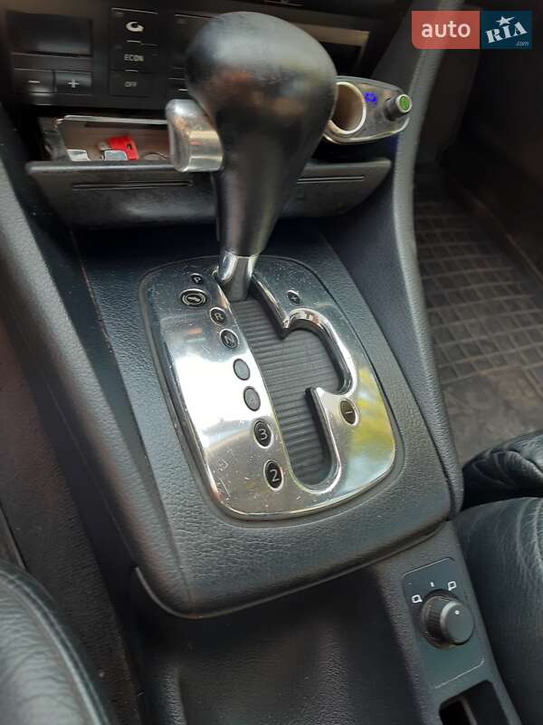 Универсал Audi A6 1999 в Днепре