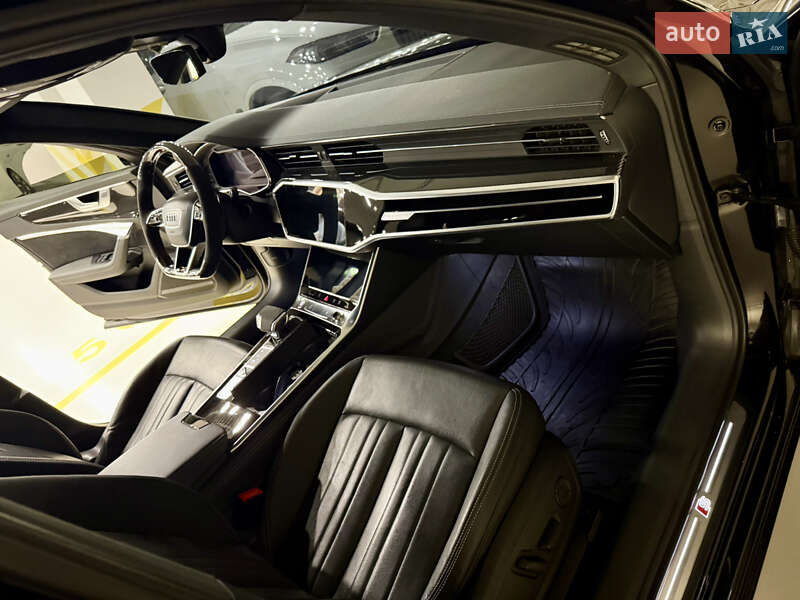 Седан Audi A6 2019 в Киеве
