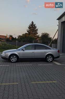 Седан Audi A6 2003 в 