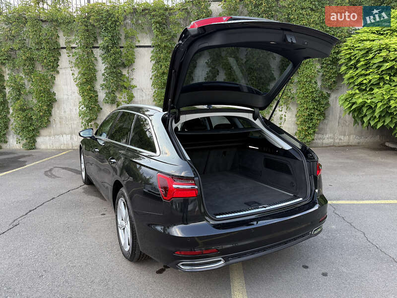 Универсал Audi A6 2019 в Ровно