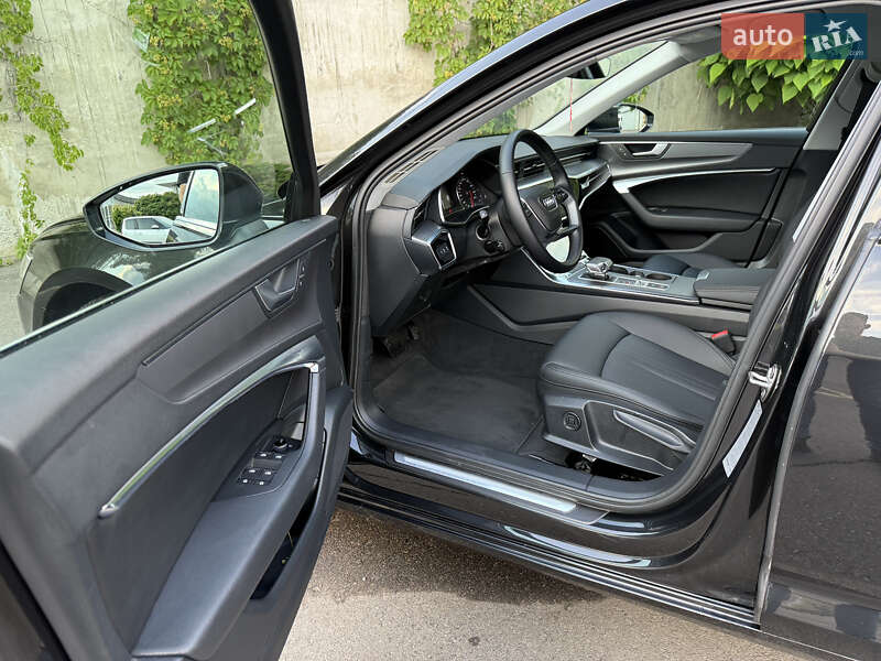 Универсал Audi A6 2019 в Ровно