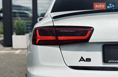 Седан Audi A6 2015 в 