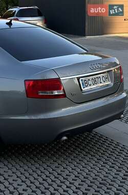 Седан Audi A6 2004 в 