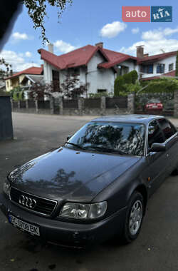 Седан Audi A6 1995 в Львове
