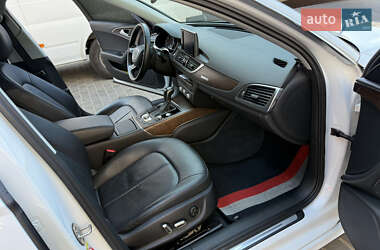 Седан Audi A6 2016 в 