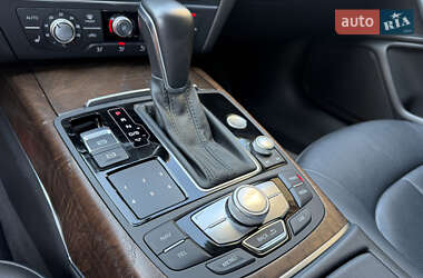 Седан Audi A6 2016 в 