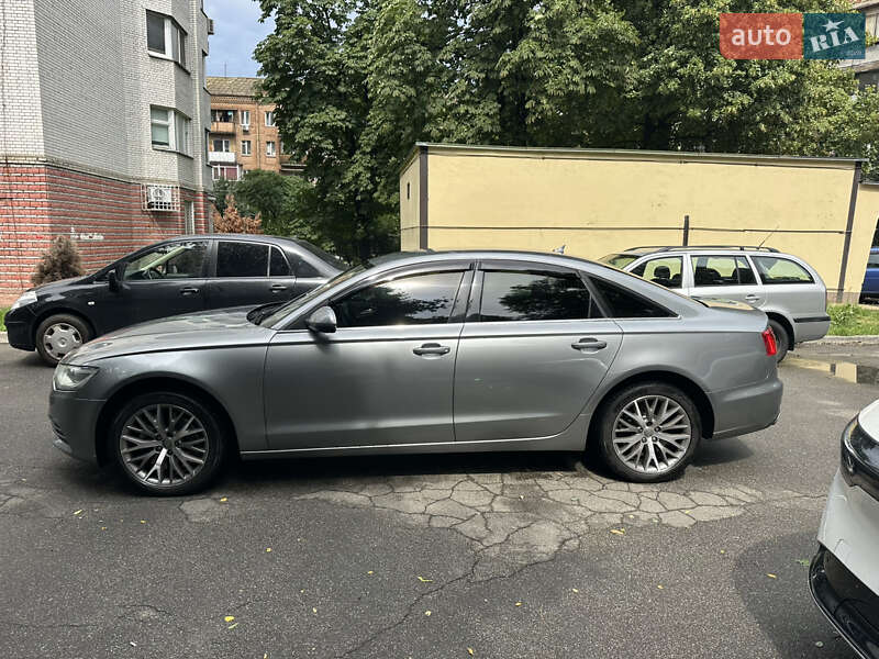 Седан Audi A6 2012 в Киеве