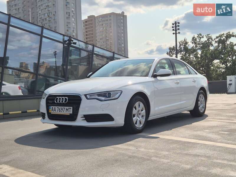 Седан Audi A6 2013 в Киеве