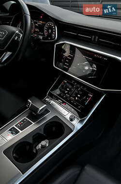 Универсал Audi A6 2019 в 