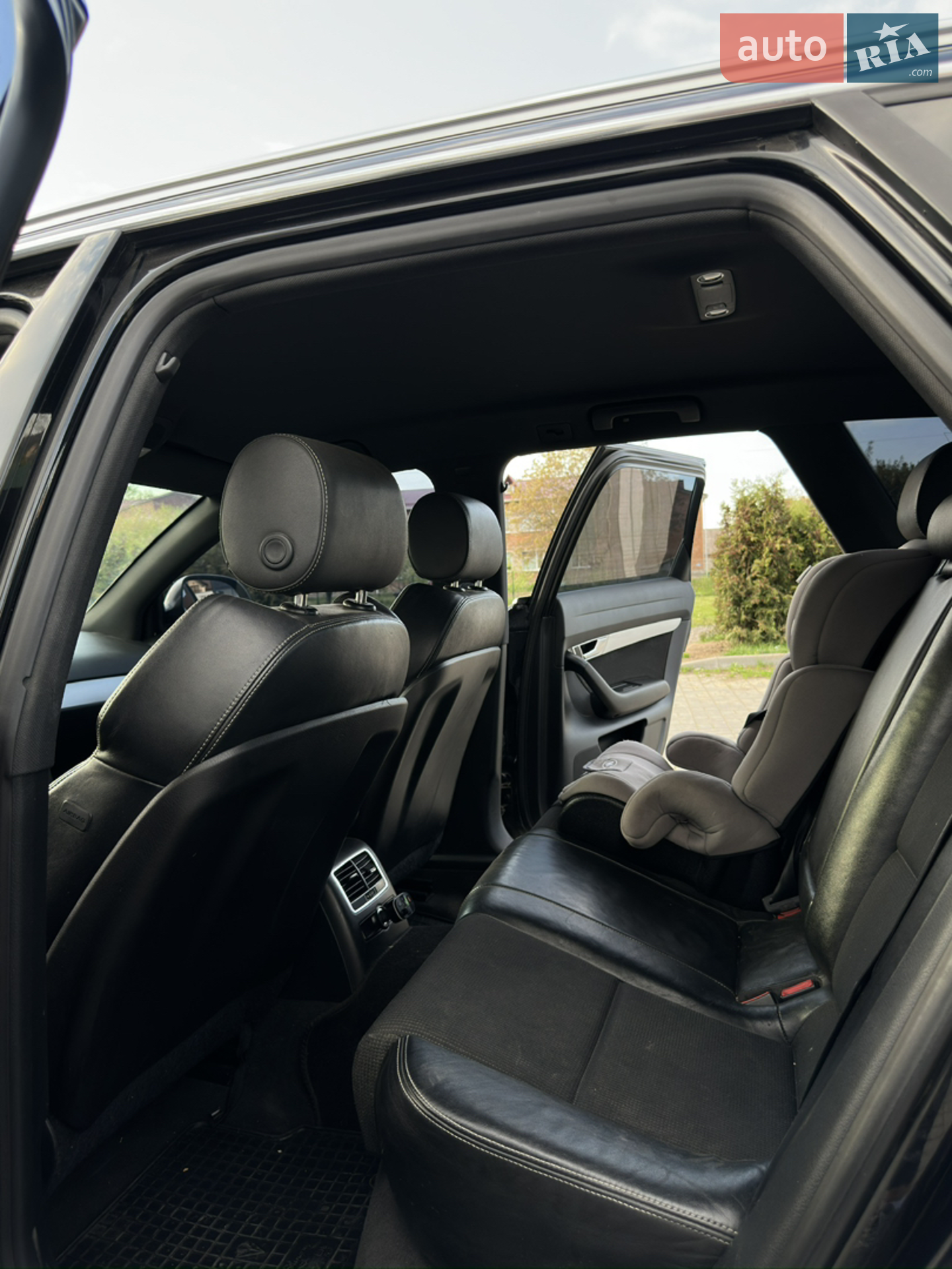2010 Audi A6 - мініатюра 9