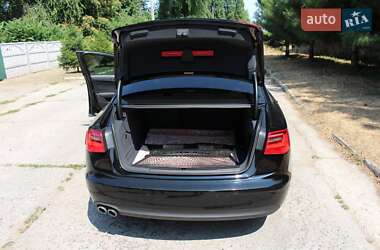 Седан Audi A6 2014 в 