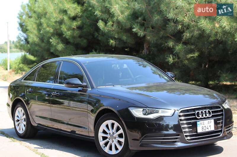 Седан Audi A6 2014 в Верхнеднепровске