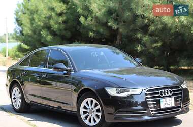 Седан Audi A6 2014 в 