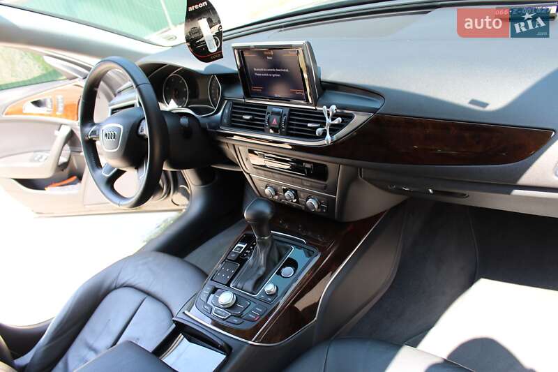 Седан Audi A6 2014 в Верхнеднепровске