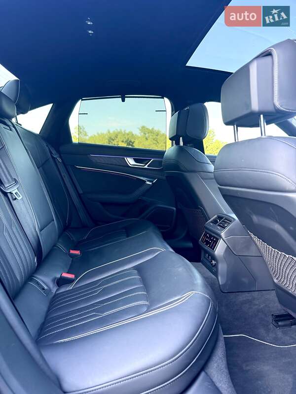 Седан Audi A6 2020 в Ужгороді