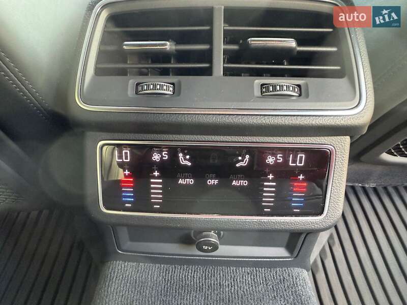 Универсал Audi A6 2019 в Киеве