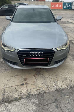 Седан Audi A6 2013 в 
