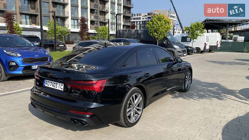 Седан Audi A6 2020 в Ужгороді