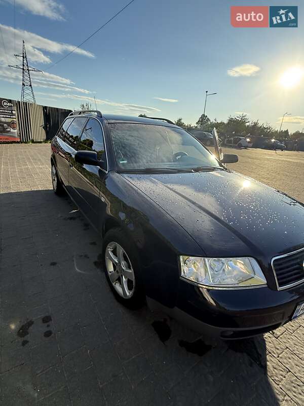Универсал Audi A6 2002 в Долине