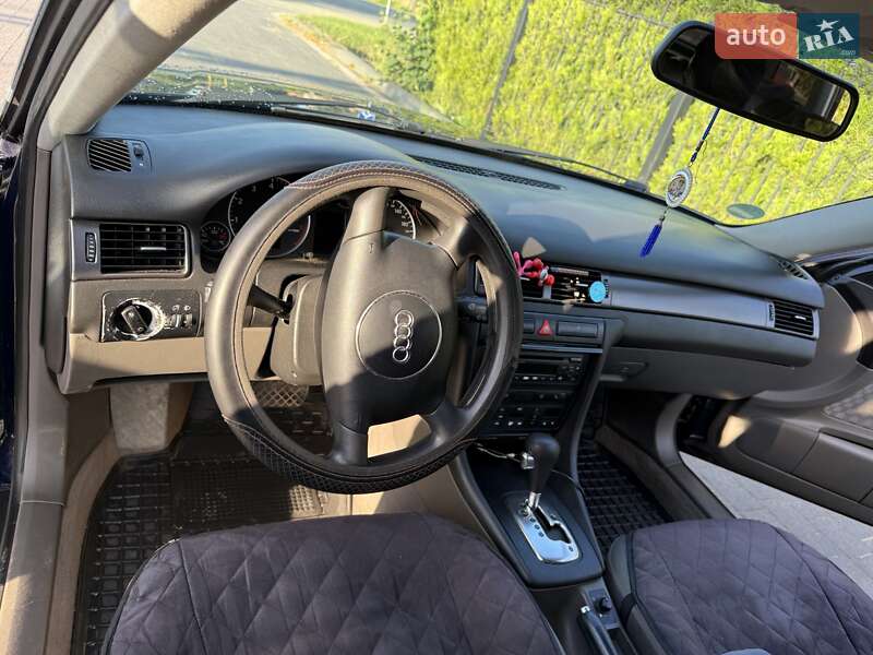 Универсал Audi A6 2002 в Долине