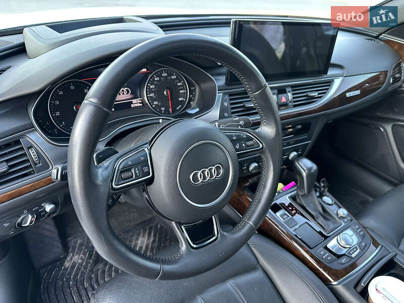 Седан Audi A6 2015 в Рівному