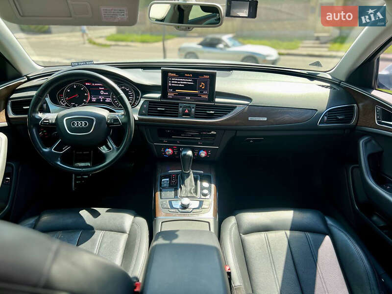 Седан Audi A6 2016 в Ровно