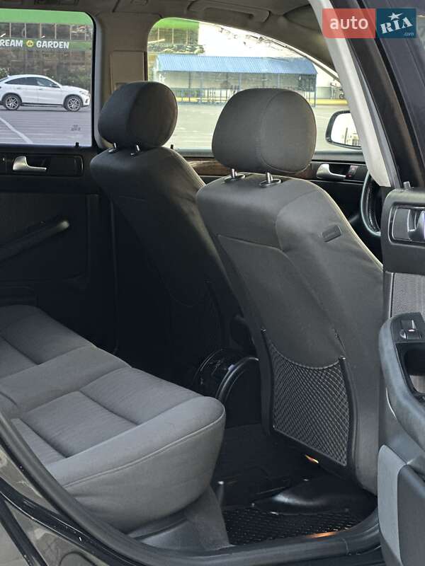 Универсал Audi A6 2004 в Одессе