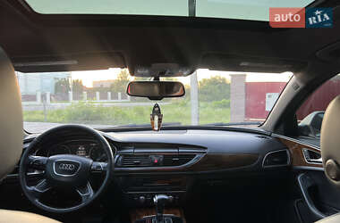 Седан Audi A6 2013 в 