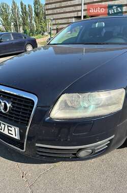 Седан Audi A6 2004 в 