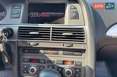 Седан Audi A6 2004 в 