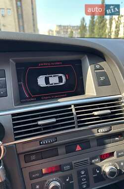 Седан Audi A6 2004 в 