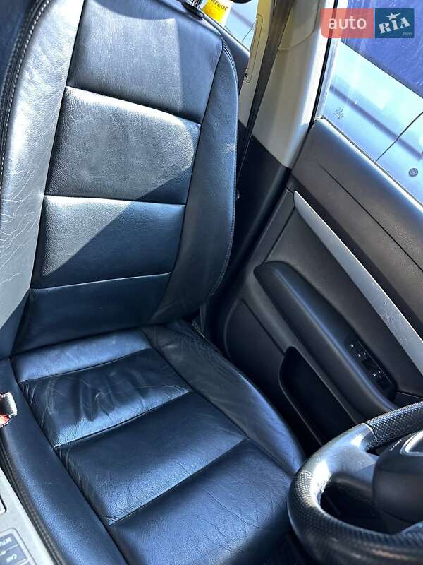 Седан Audi A6 2004 в Харькове