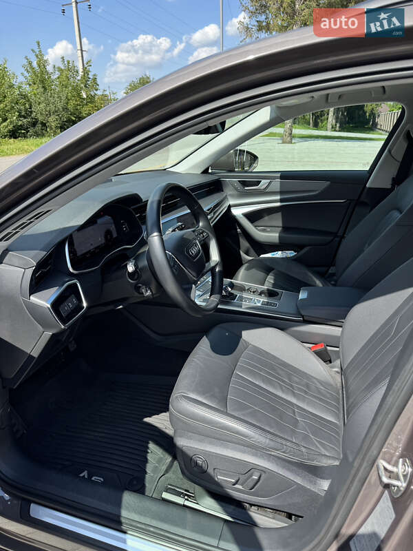 Универсал Audi A6 2019 в Староконстантинове