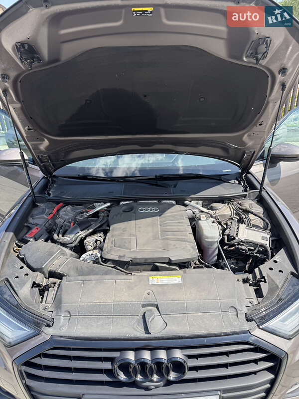 Универсал Audi A6 2019 в Староконстантинове