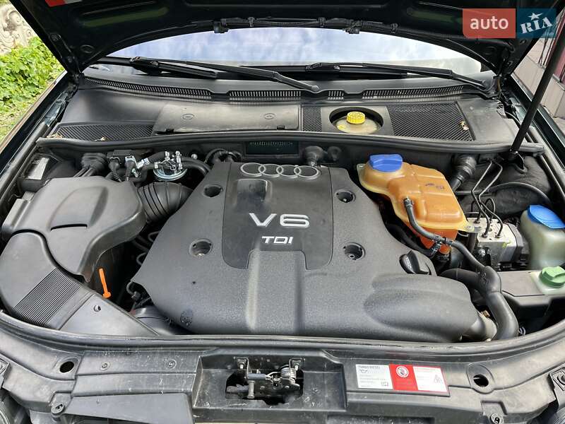 Седан Audi A6 2000 в Заводском