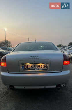 Седан Audi A6 2001 в 