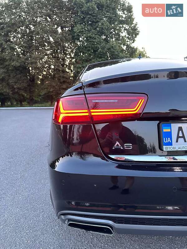Седан Audi A6 2015 в Хмельнике