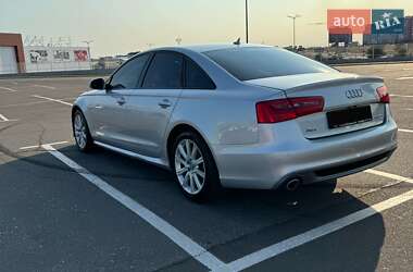Седан Audi A6 2013 в 