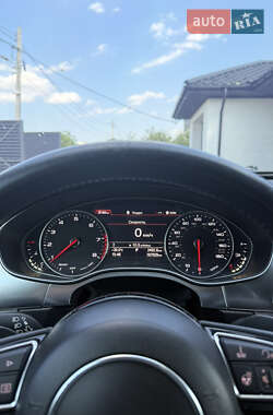 Седан Audi A6 2015 в 
