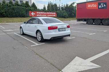 Седан Audi A6 2012 в 
