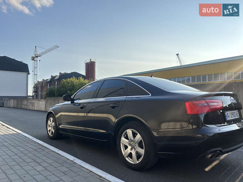 Седан Audi A6 2012 в Киеве