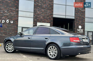 Седан Audi A6 2004 в 