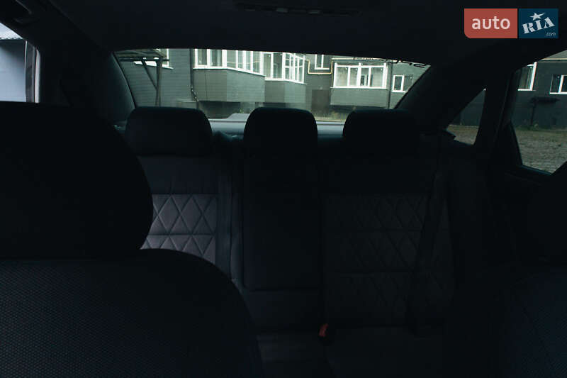 Седан Audi A6 1997 в Ахтырке